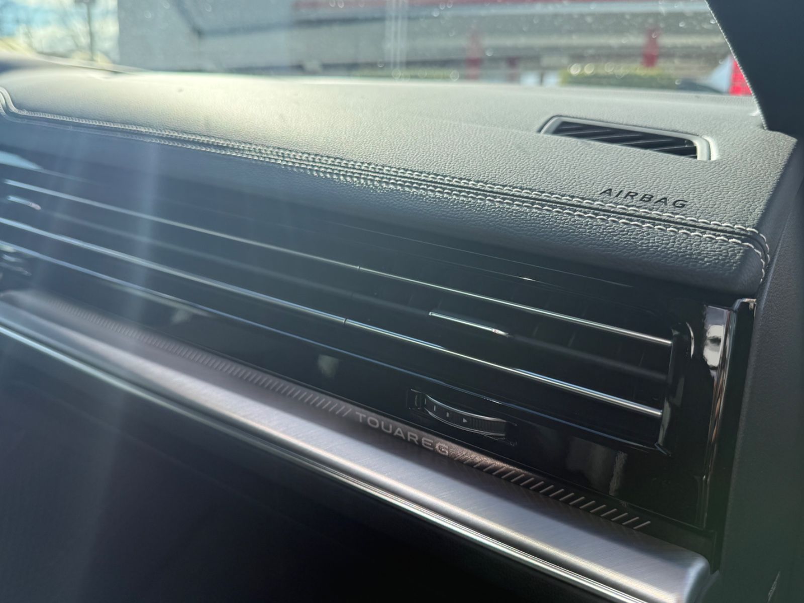 Volkswagen Touareg TDI Luft ACC Stdhzg AHK Pano Allradlenk
