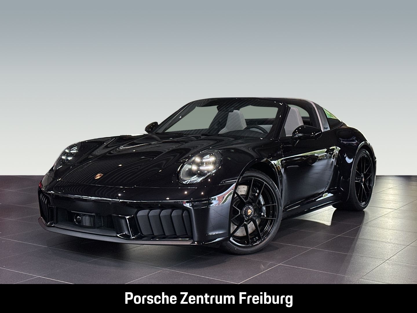 Porsche 992 911 Targa 4 GTS Burmester Sportabgasanlage