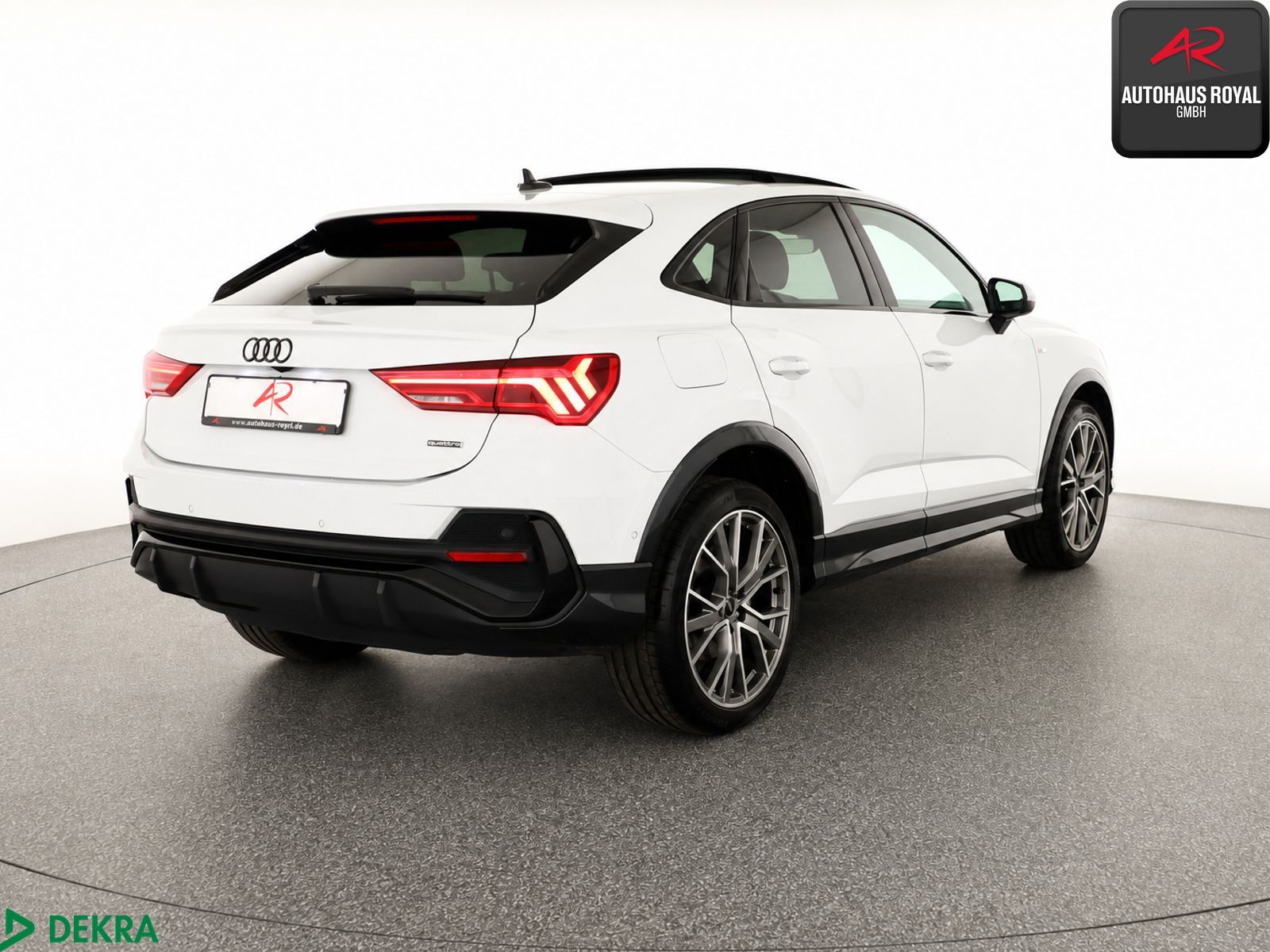 Audi Q3 Sportback 45 TFSI qu S LINE MATRIX,SONOS,ACC