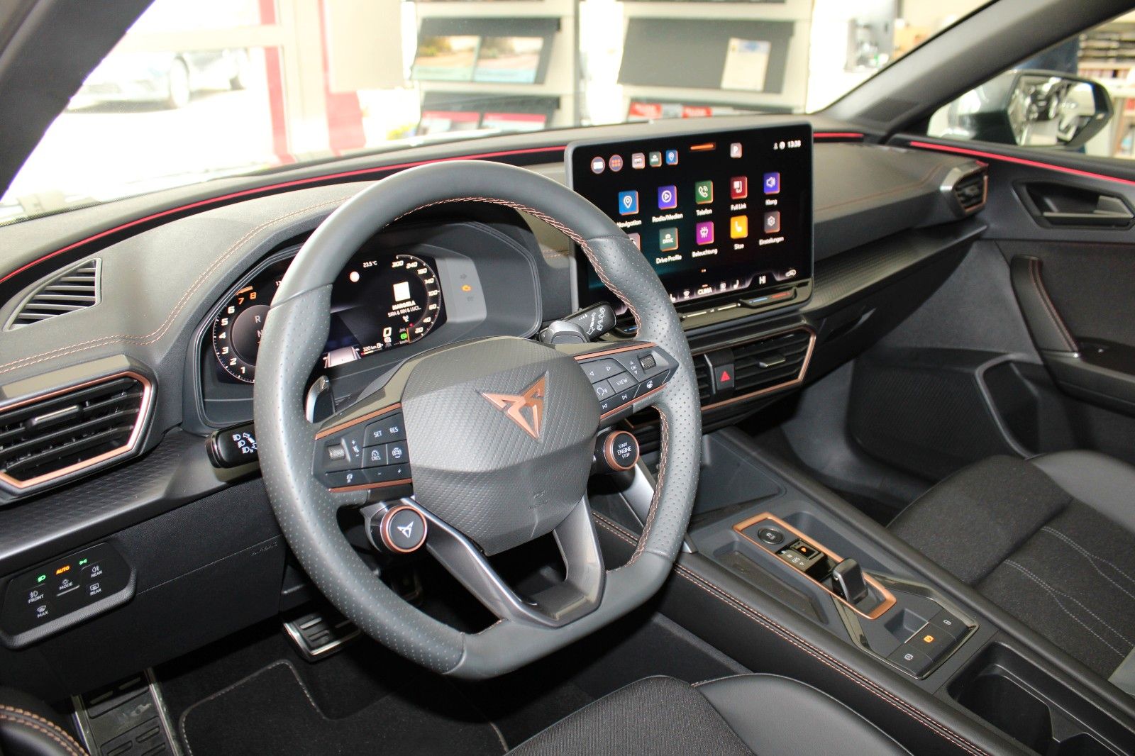 Cupra Leon Sportstourer DSG - Samsaru's Car Outlet