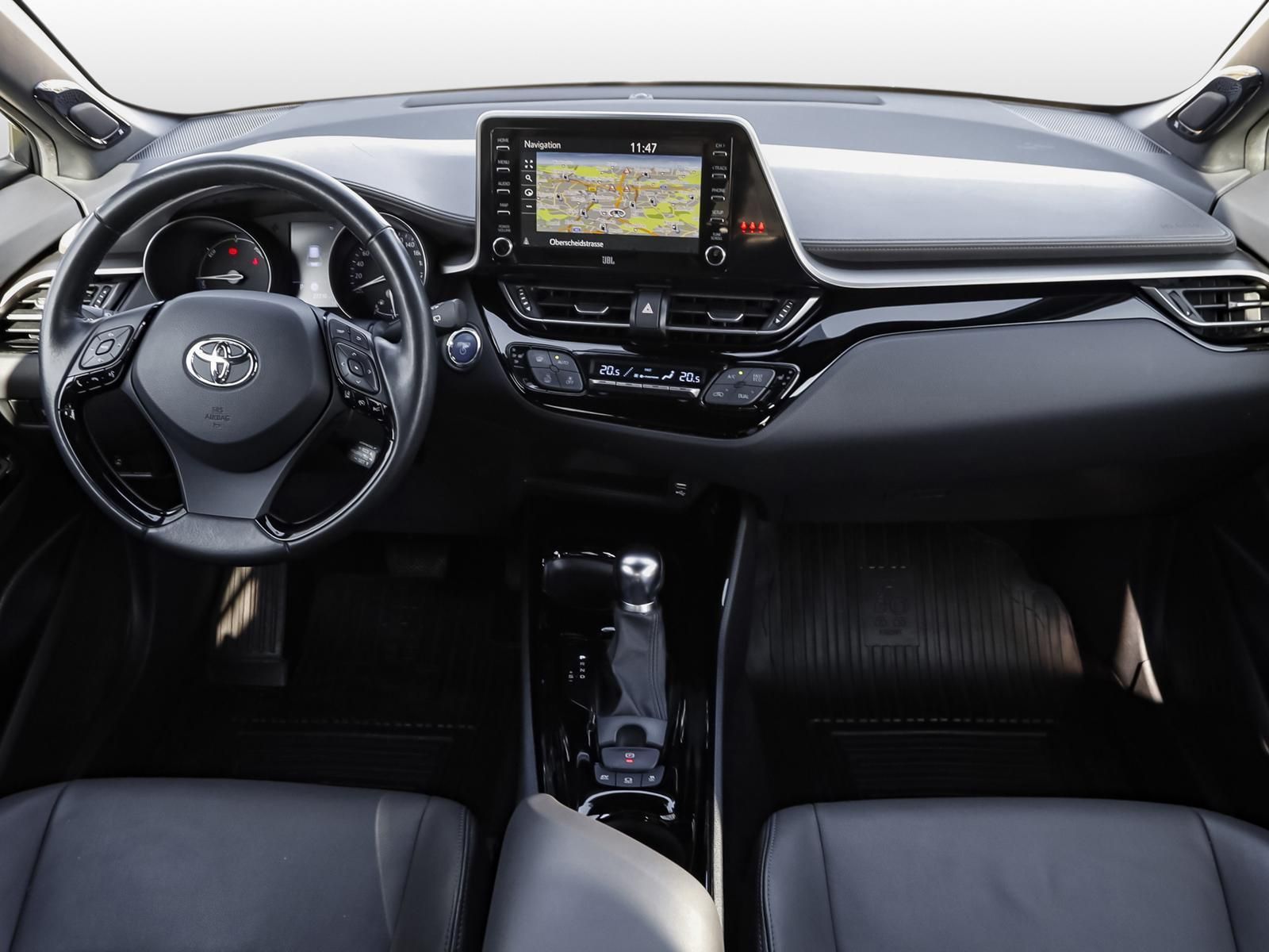 Toyota C-HR 2.0 Hybrid Lounge - Samsaru's Car Outlet