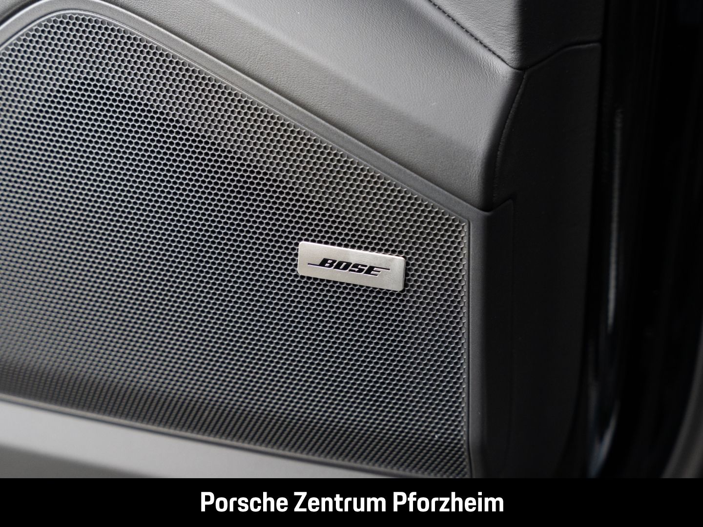 Porsche Cayenne BOSE Sportabgasanlage Panoramadach LED S
