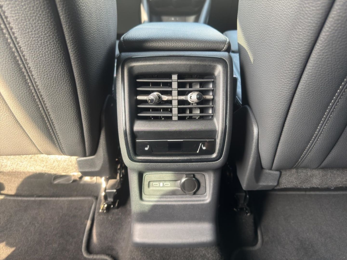 Skoda Kodiaq 2.0 TDI 4x4 Selection Alu LED AHK Ledere