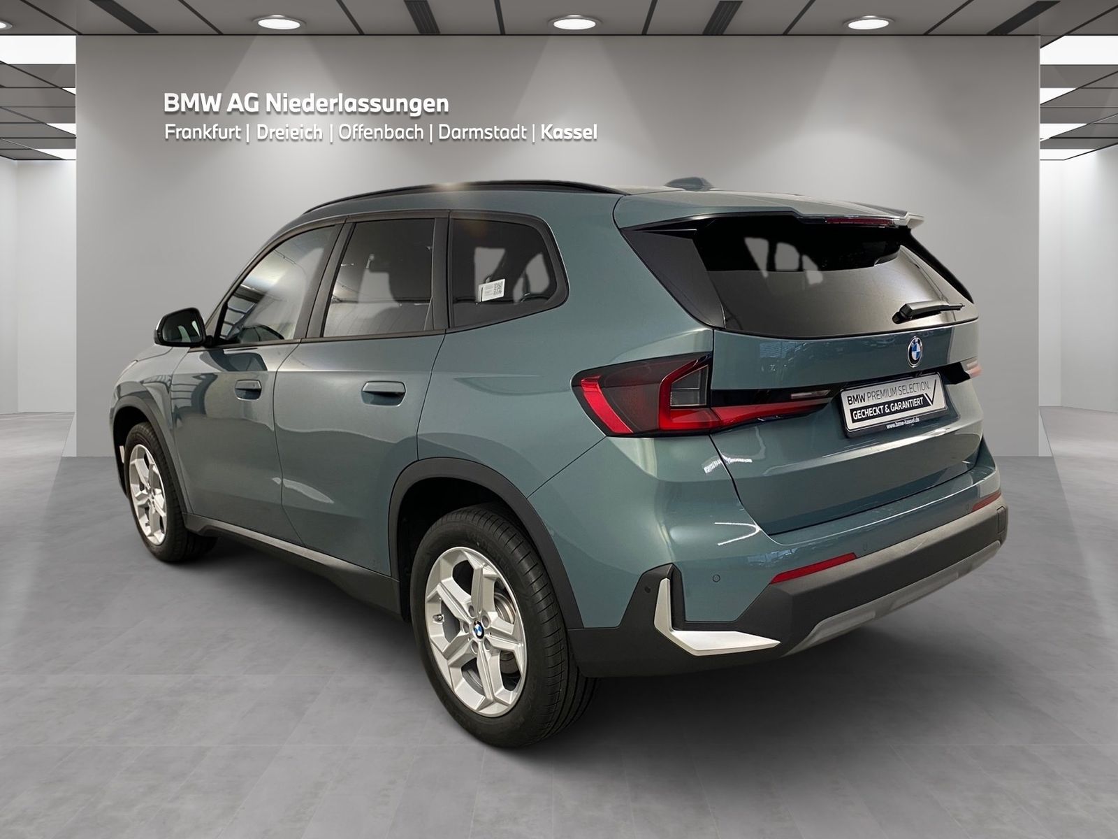 BMW X1 xDrive20d - Samsaru's Car Outlet