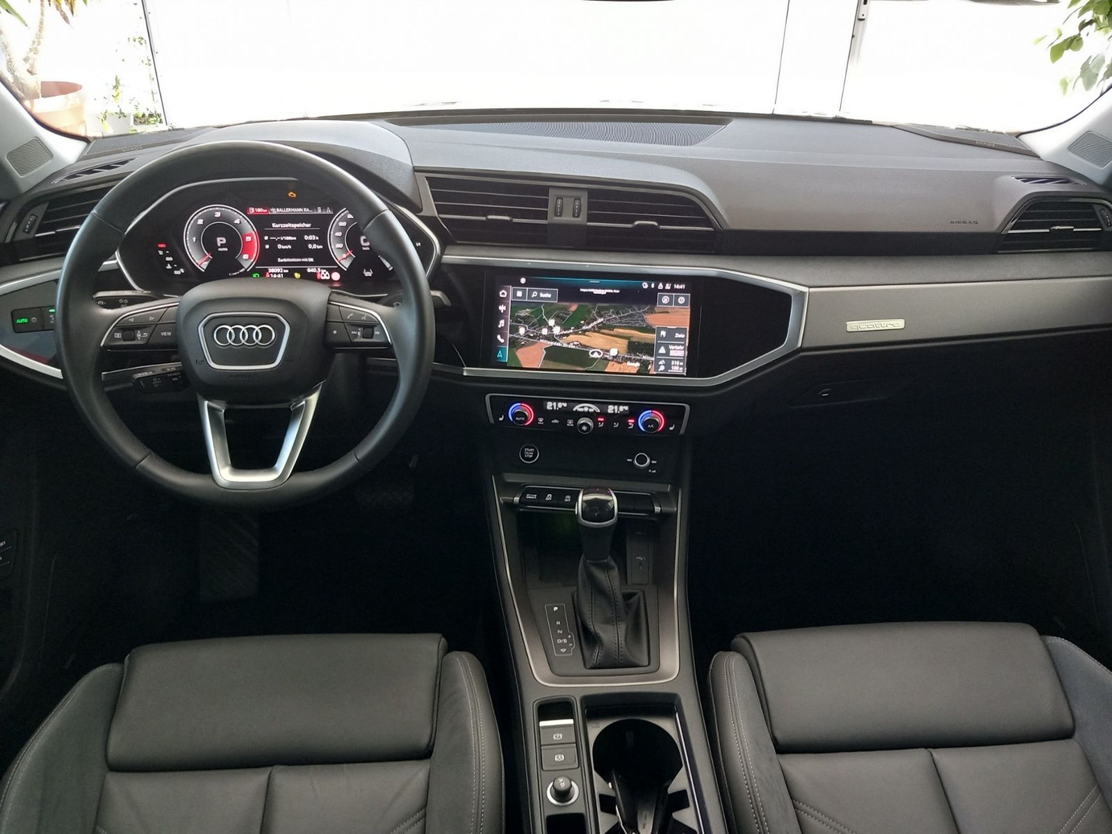 Audi Q3 S line 40 TDI quattro - Samsaru's Car Outlet