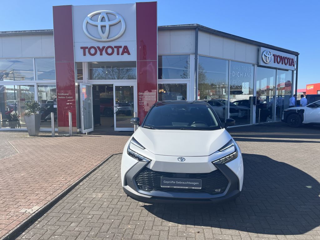 Toyota C-HR 1.8 Hybrid - Samsaru's Car Outlet