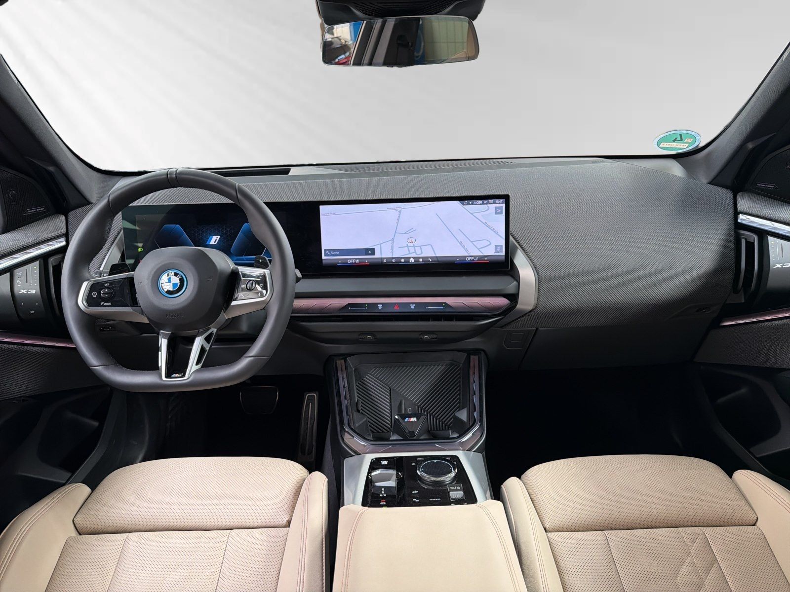 BMW X3 30e xDrive M Sport|AHK|Pano|21"LMR|Head-Up