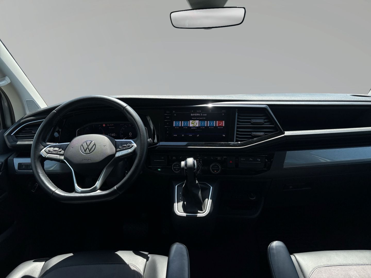 Volkswagen T6.1 Multivan 2,0 TDI Generation SIX 4M LED Kame