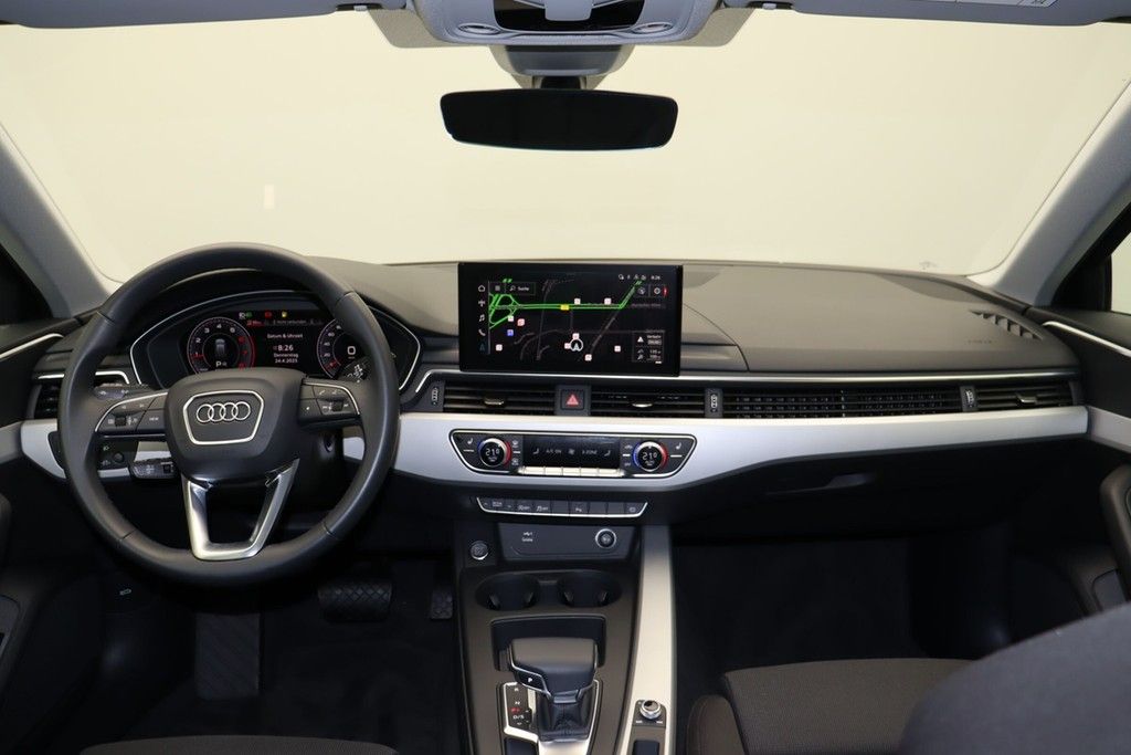 Audi A4 Avant 40 TFSI S line - Samsaru's Car Outlet