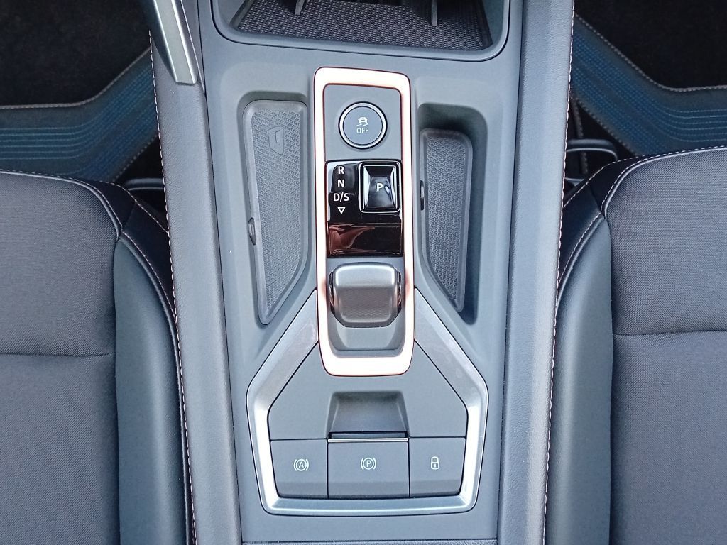 Cupra Formentor 2.0 TSI 4Drive DSG*AHK*Matrix*AHZ*Navi