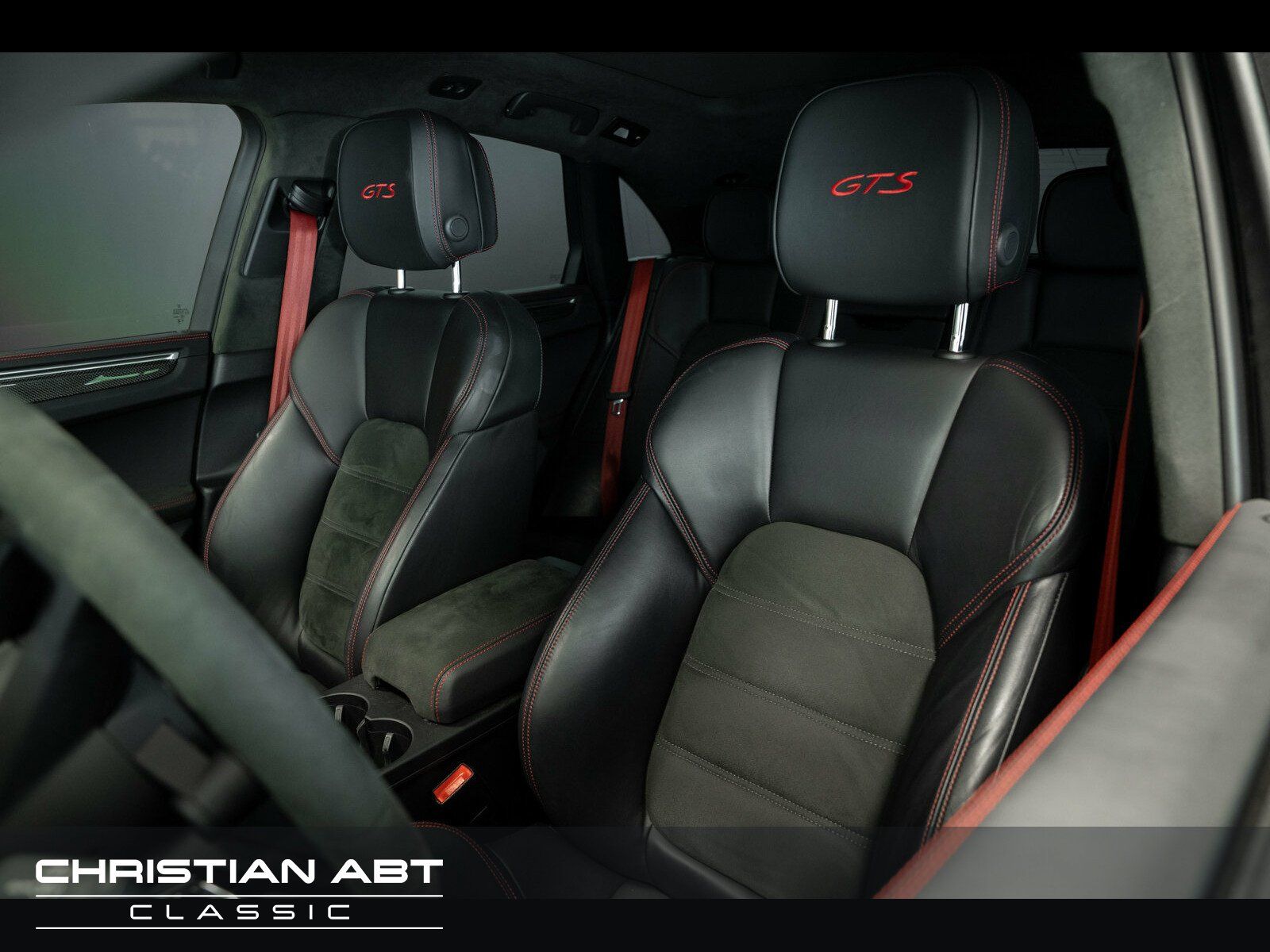Porsche Macan GTS Mopf * AHK * LED * Carbon * Pano *