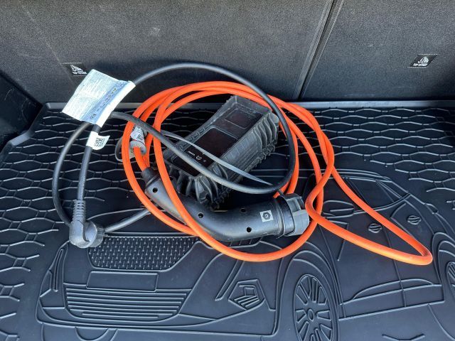 Peugeot 2008 Elektro GT - Samsaru's Car Outlet