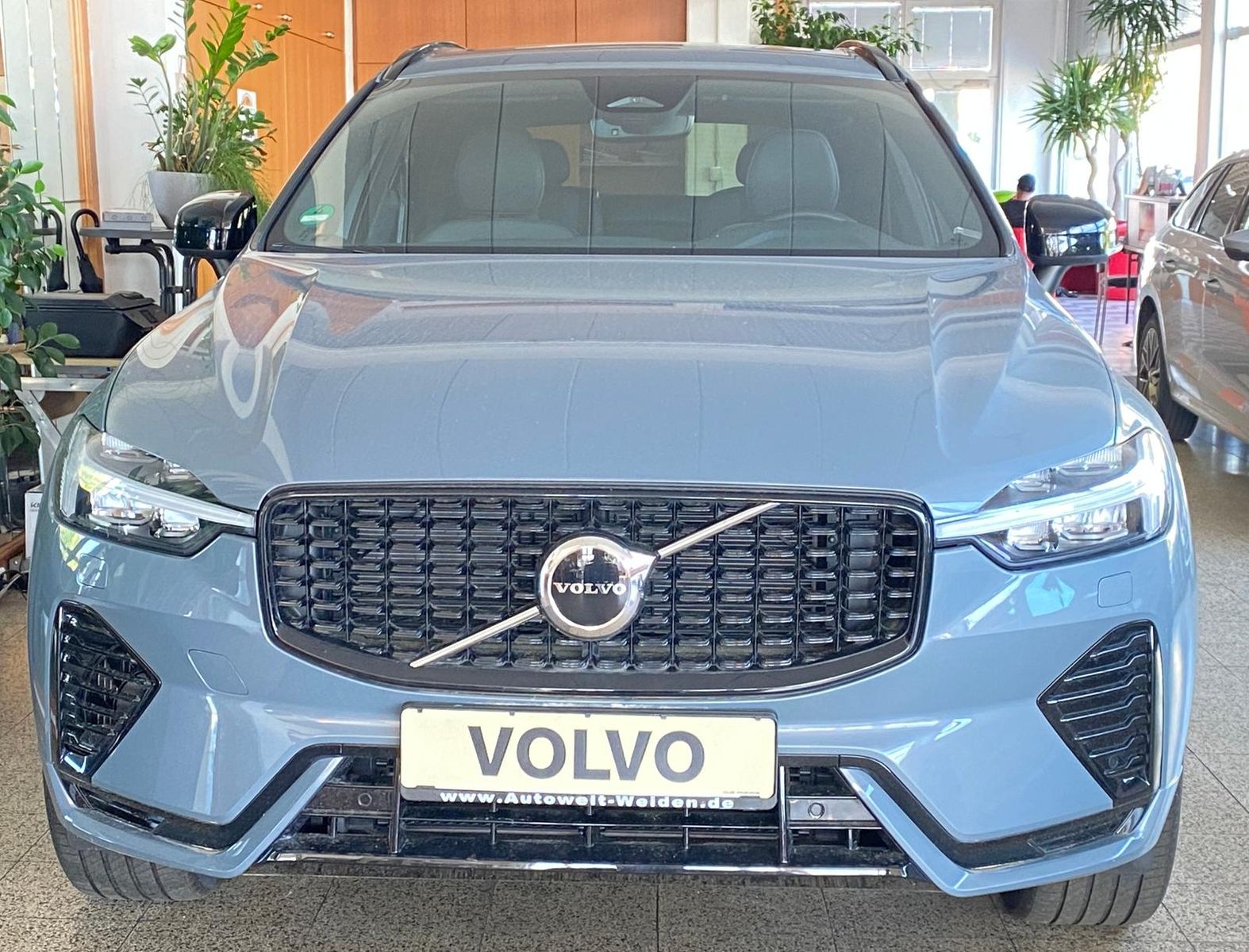 Volvo XC60 T8 Recharge Plug-In Hybrid AWD R Design