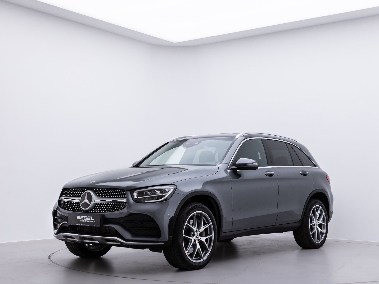 Mercedes-Benz GLC 300 e 4Matic /AMG-LINE/LED/HEAD-UP/360°KAM/