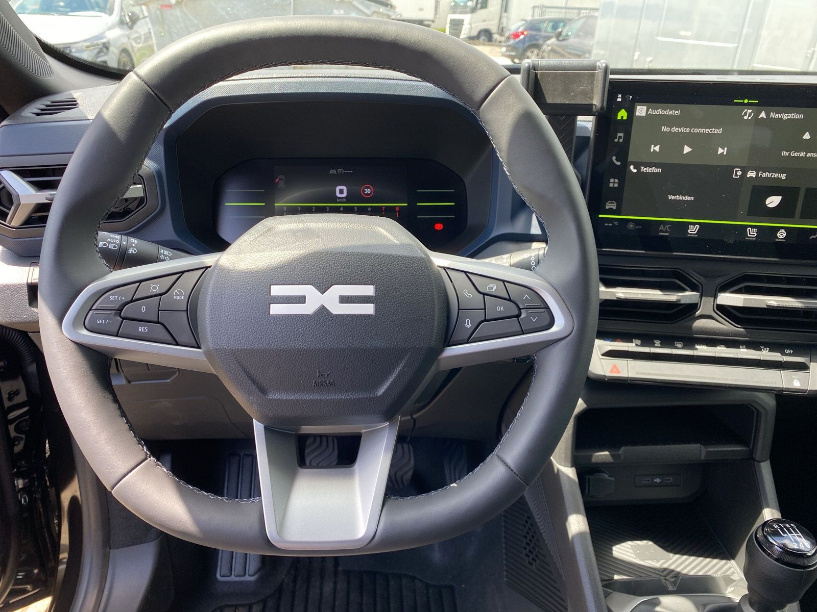 Dacia Duster Journey TCe 130 - Samsaru's Car Outlet