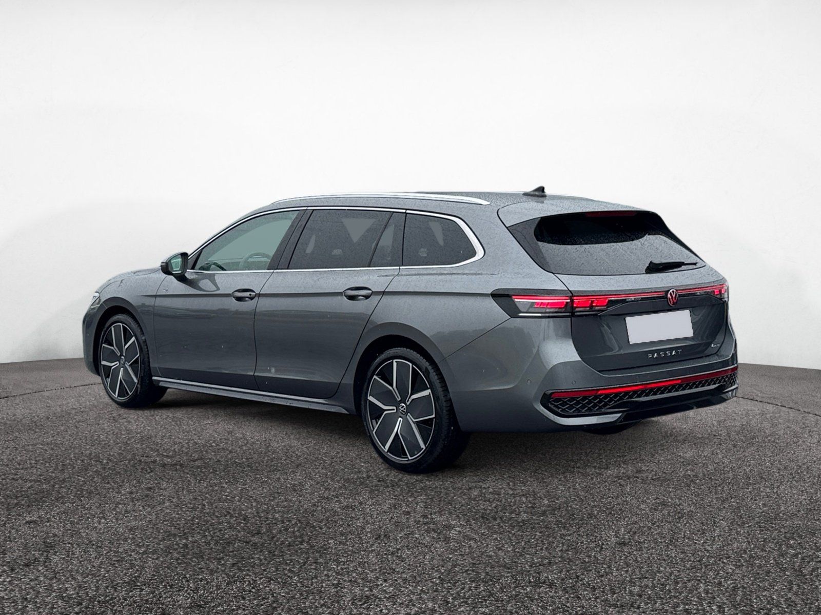 Volkswagen Passat Variant R-Line TDI DSG 4Motion|AHK|PANO|A