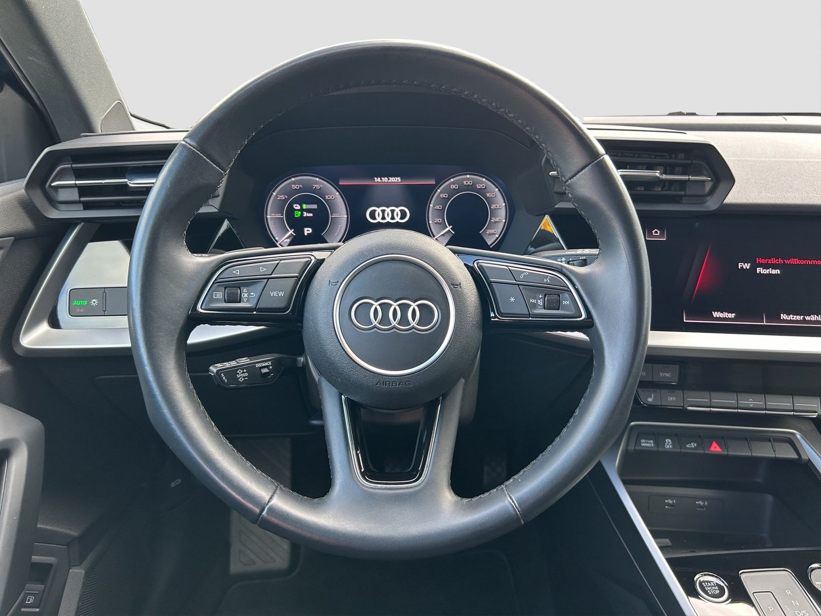 Audi A3 Sportback 40 TFSI e Hybrid Business Kamera AC