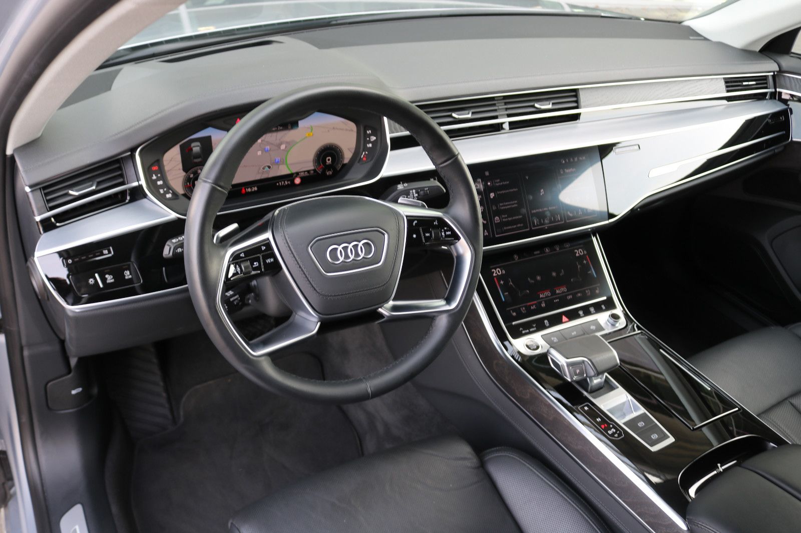Audi A8 L 50 TDI quattro Lang - Samsaru's Car Outlet