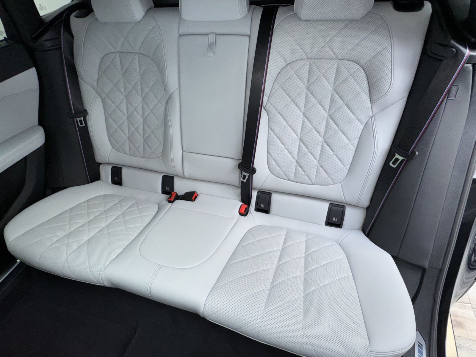 BMW X6 xDrive30d M Sport Pro - Samsaru's Car Outlet