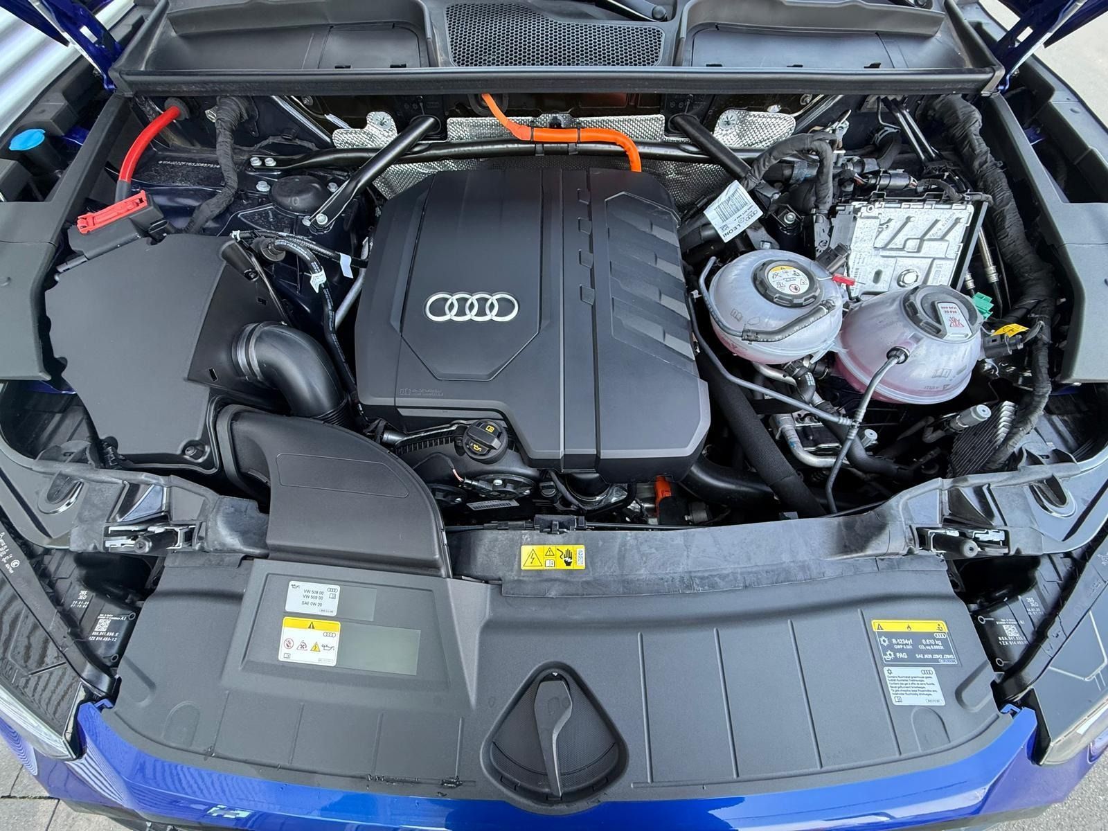 Audi Q5 50 TFSIe S LINE QUATTRO+WINTERRÄDER+B&O+AHK+