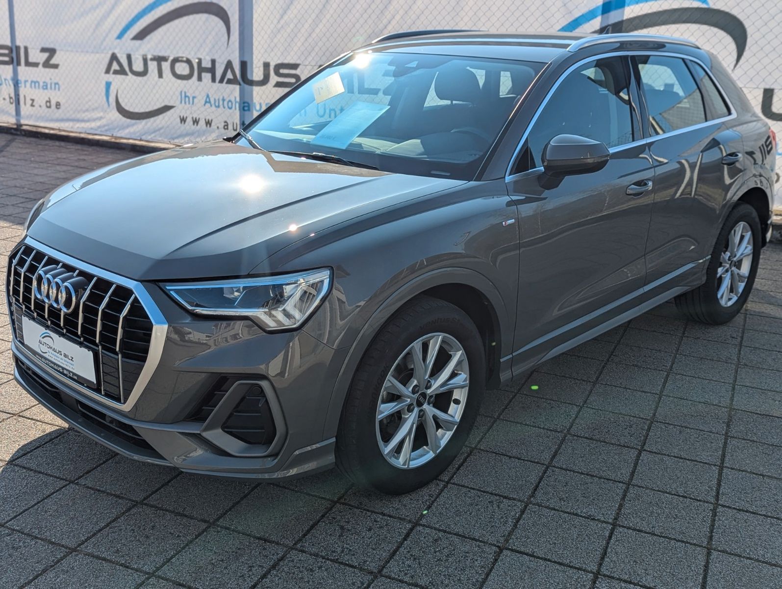 Audi Q3 35 TDI quattro S line - Samsaru's Car Outlet