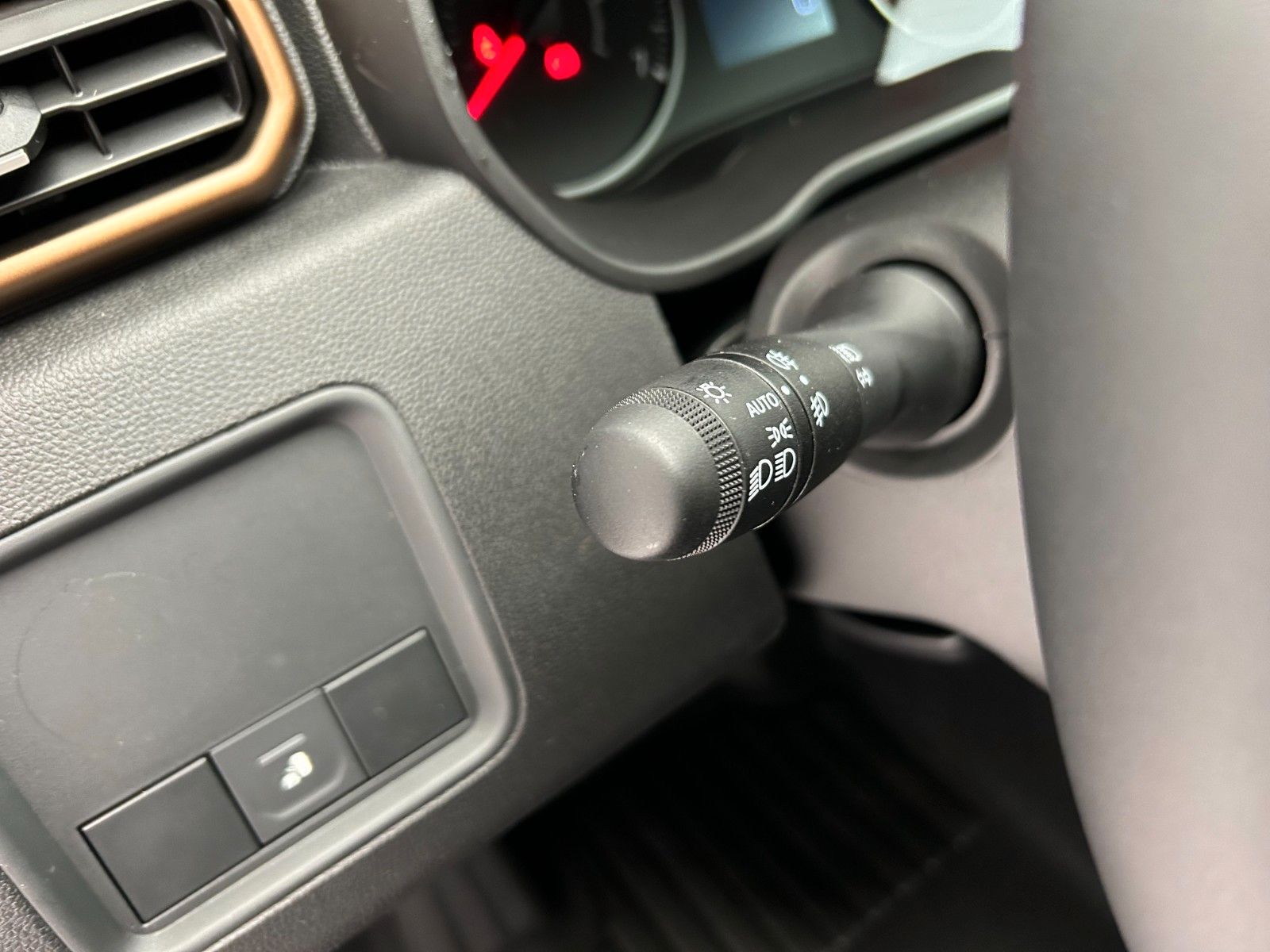 Dacia Duster Extreme Blue dCi 115 4WD - Samsaru's Car Outlet