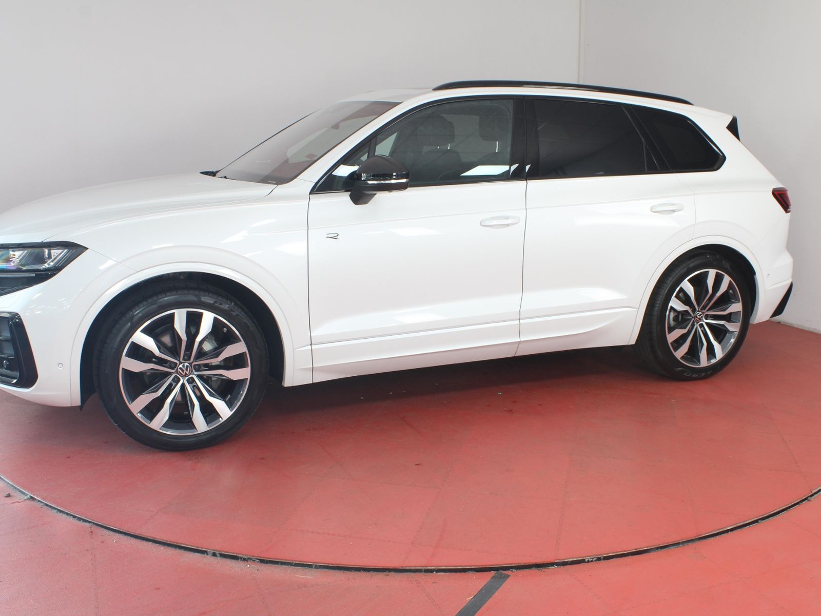 Volkswagen Touareg R-Line Black Style 3.0TDI 498,-ohne Anza