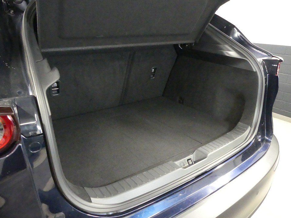 Mazda CX-30 2.5L Centre Line Matrix LED Garantie 01.20