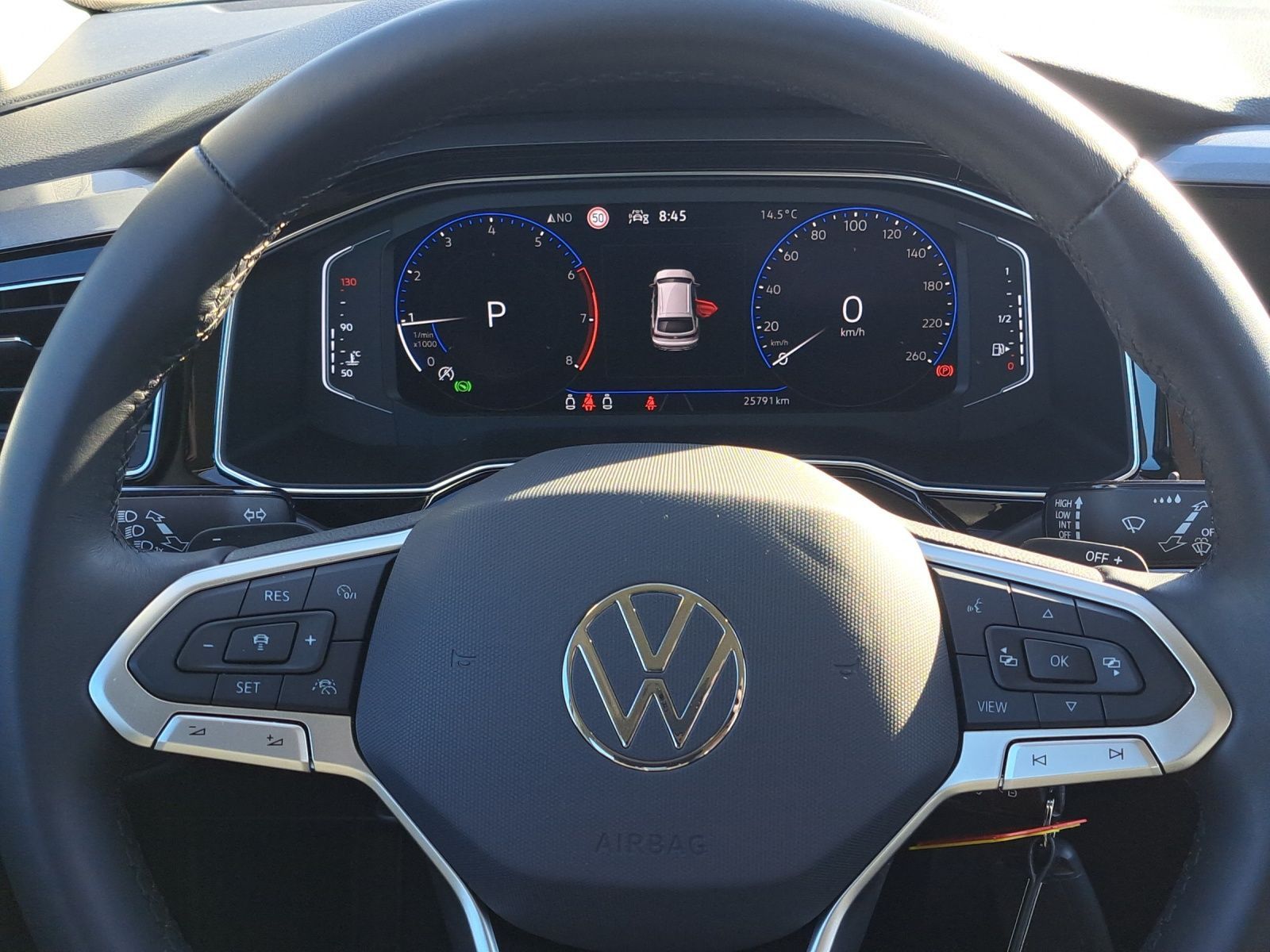 Volkswagen Taigo Style 1.5 TSI - Samsaru's Car Outlet
