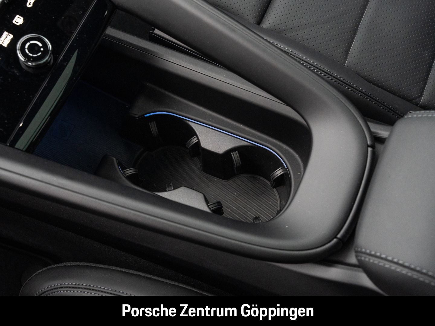 Porsche Macan 4 Luftfederung Panoramadach BOSE HA-Lenkun