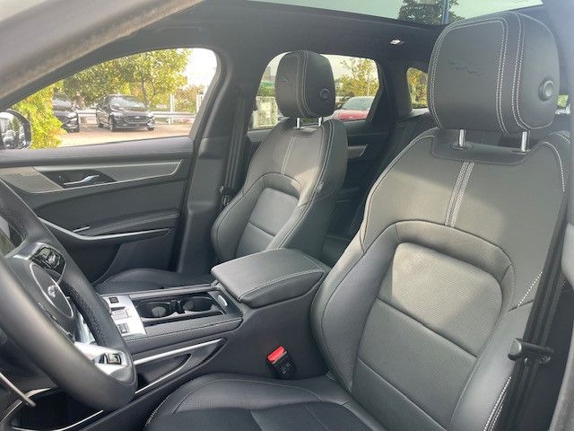 Jaguar F-Pace D200 R-DYNAMIC SE AWD *Pano|20"LMF|LED*