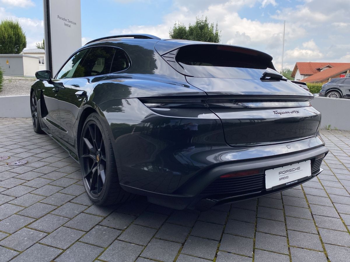 Porsche Taycan GTS Sport Turismo | Head-Up |Beifahrerdis