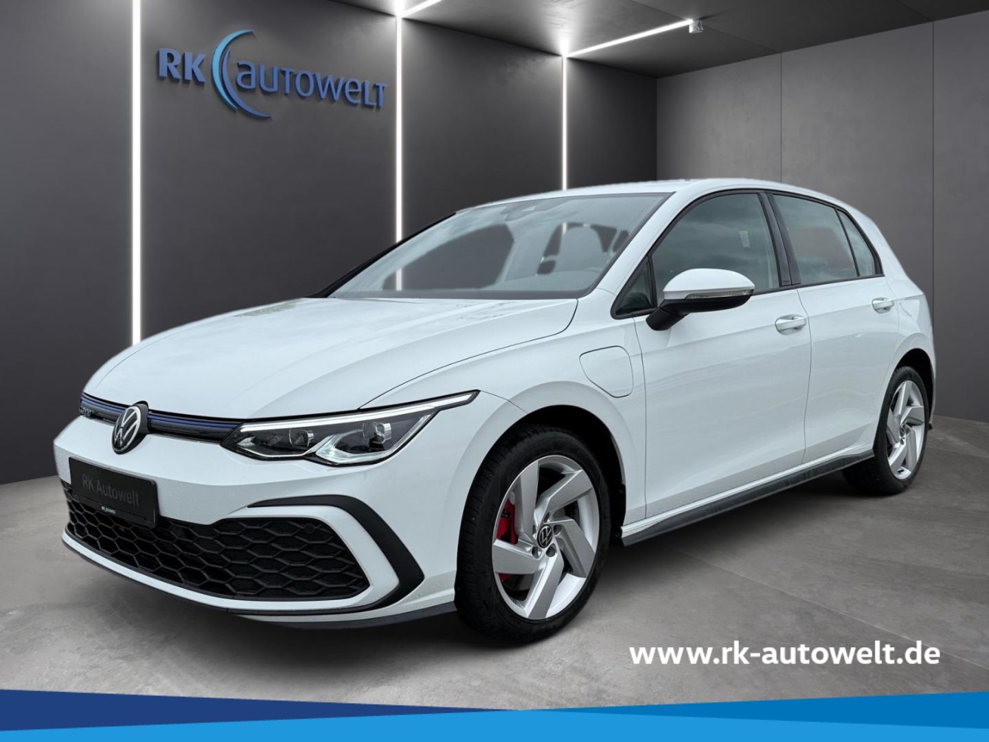 Volkswagen Golf 8 VIII GTE 1.4 eHybrid - Samsaru's Car Outlet