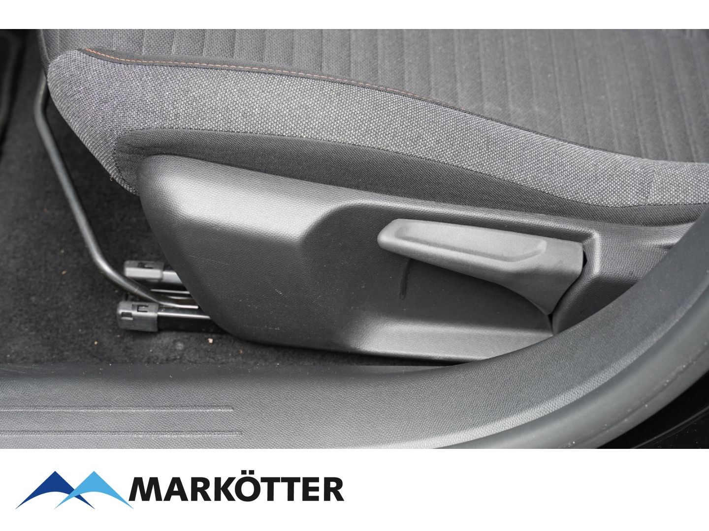 Peugeot e-208 Active - Samsaru's Car Outlet