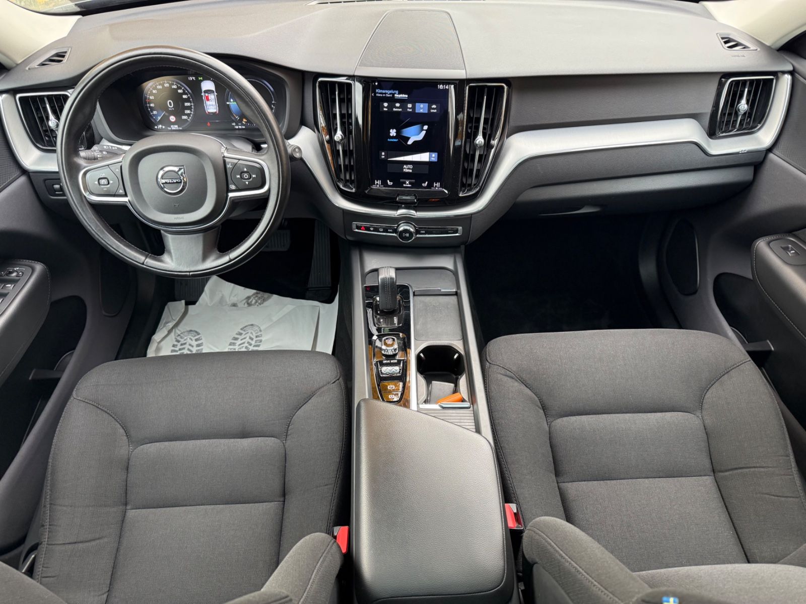 Volvo XC60 Inscr Expr AWD Plug-In~Pano~360Kam~ACC~AHK~