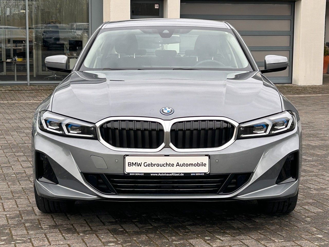 BMW 330e xDrive Aut. Lim. / DAB / Parking Assistant