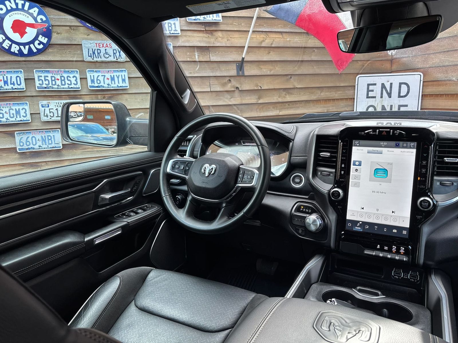 Dodge RAM 1500 Laramie Night Rambox 360° Alpine LPG