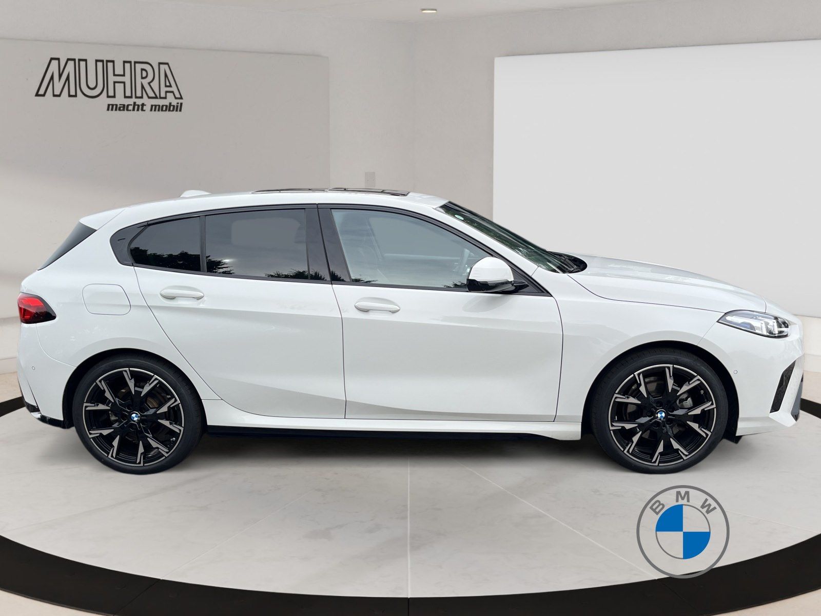 BMW 120 M Sport 19" AHK Pano Memory H/K