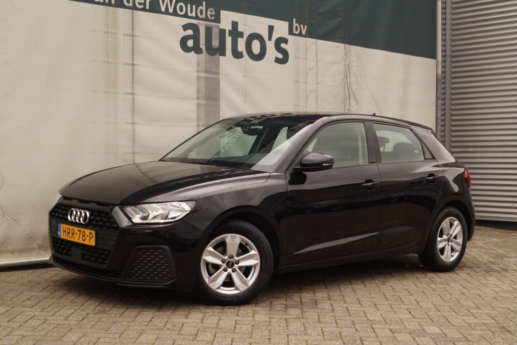 Audi A1 Sportback 25 TFSI automatik Pro Line -NAVI-EC