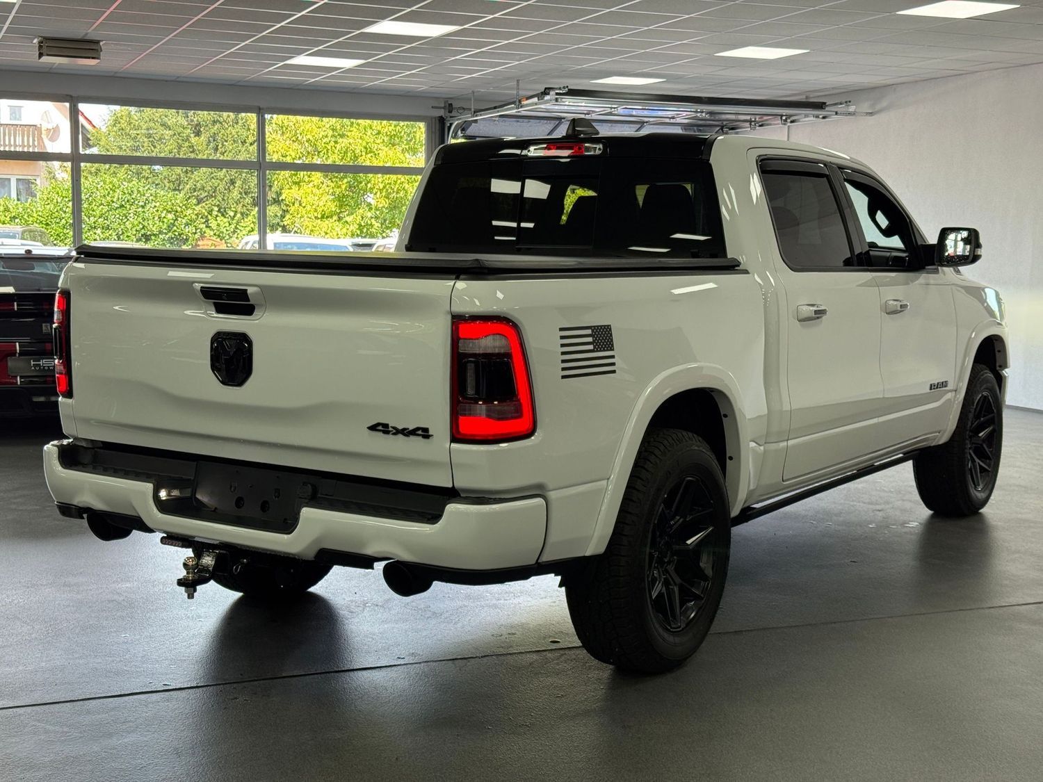 Dodge RAM 5,7l V8 *LIMITED / AHK / VOLL*