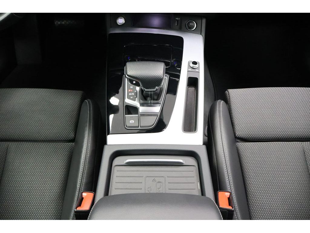 Audi Q5 Sportback 50 TFSI e quattro S-line S-tronic,N