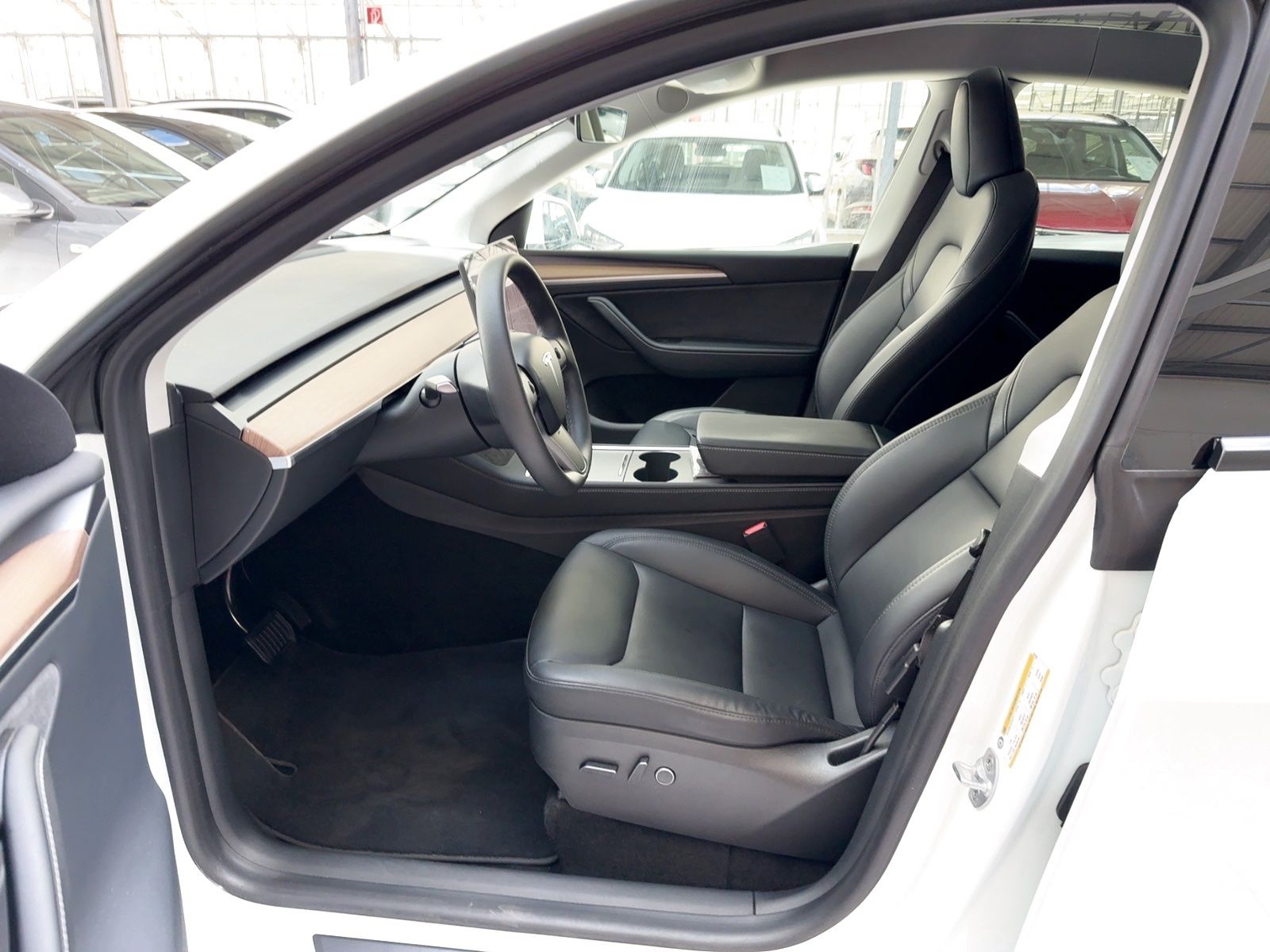 Tesla Model Y  Maximale Reichweite|AWD|ACC|360°