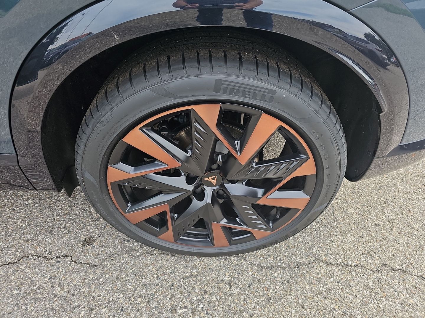 Cupra Formentor 1.5 eTSI Sennheiser - Samsaru's Car Outlet