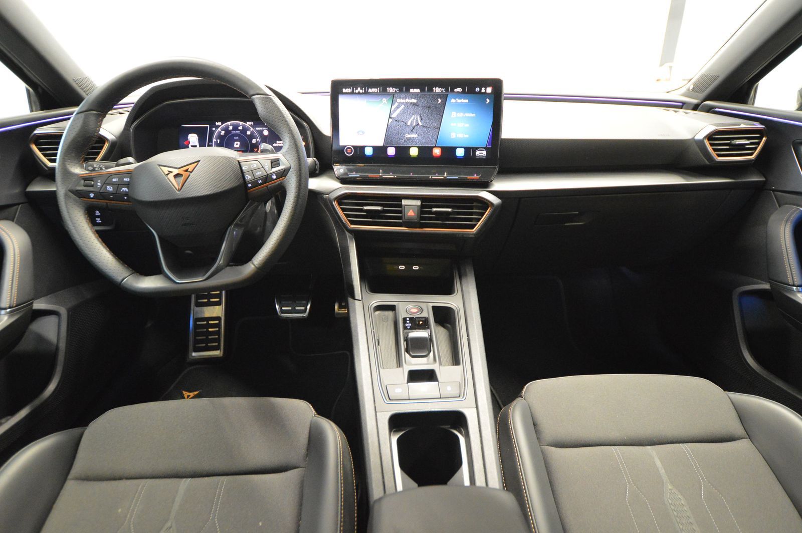 Cupra Leon 2.0 TSI VZ - Samsaru's Car Outlet