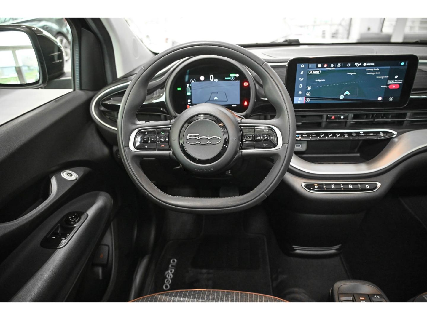 Fiat 500e Icon - Samsaru's Car Outlet