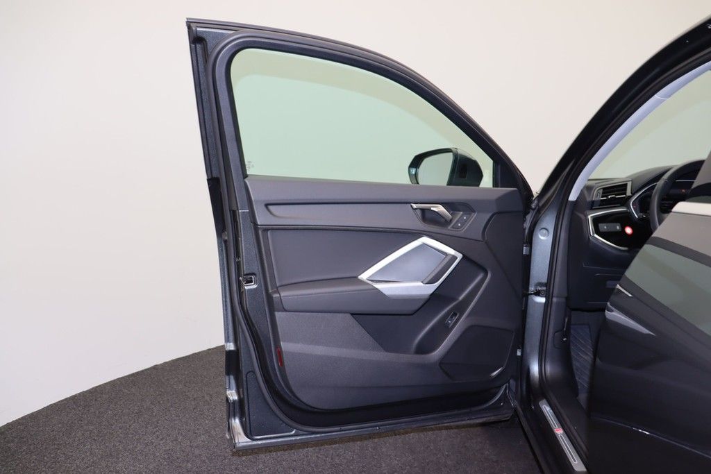 Audi Q3 Sportback 40 TDI quattro S line - Samsaru's Car Outlet