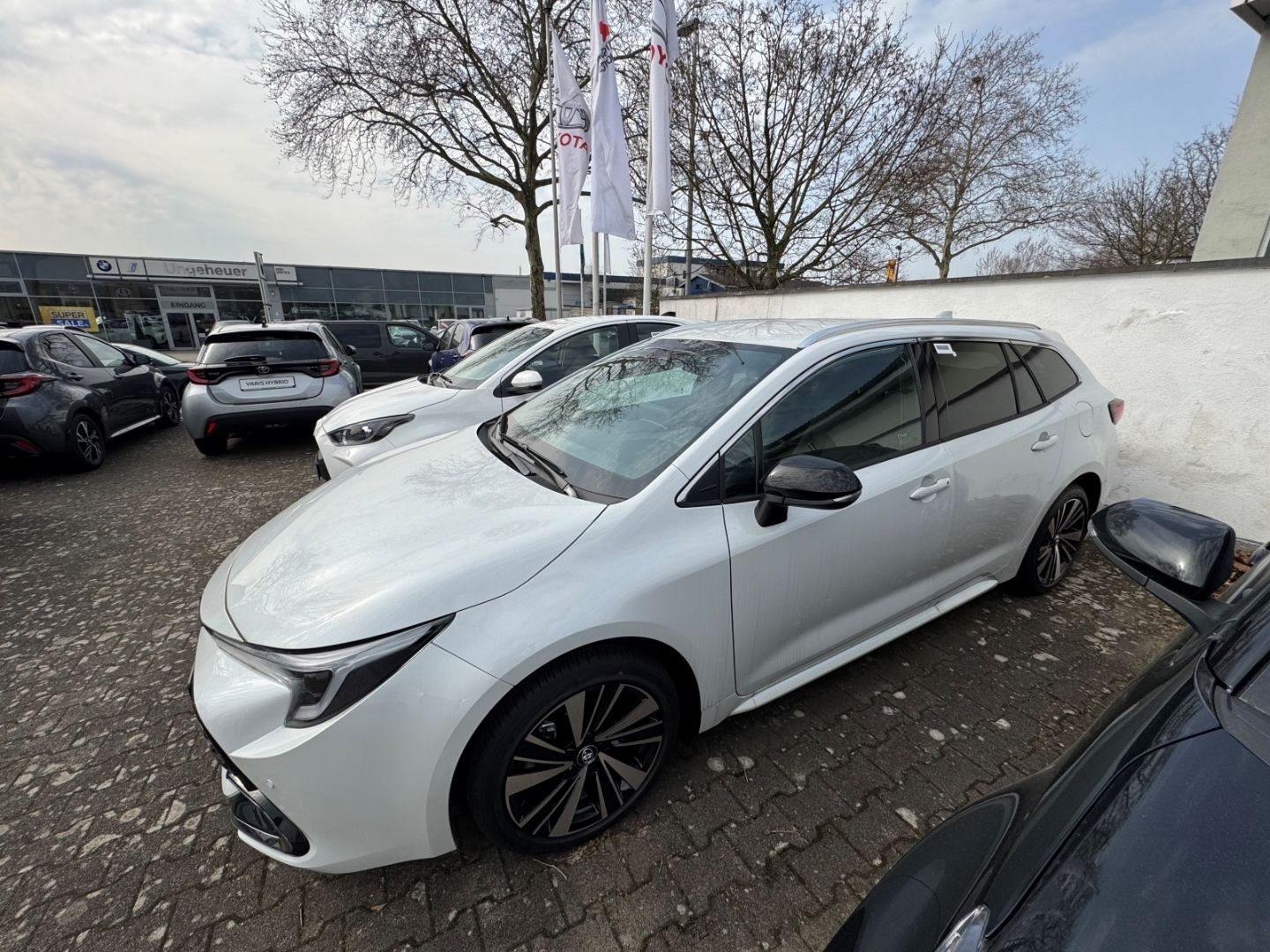 Toyota Corolla Touring Sports Hybrid Teamplayer / CarPl