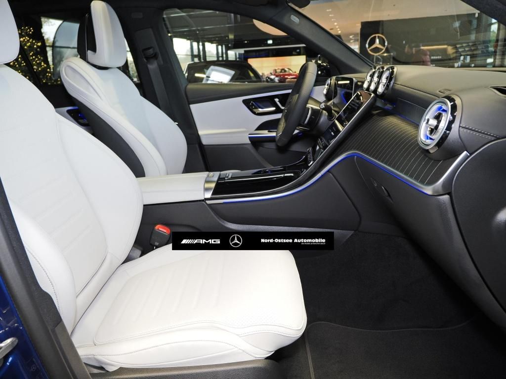 Mercedes-Benz GLC 220 d 4m AMG NIGHT PANO AHK DISTR MMEMORY