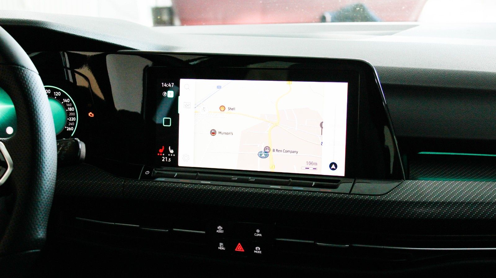 Volkswagen Golf VIII R-Line - Samsaru's Car Outlet