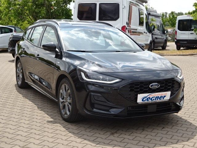 Ford Focus ST-Line Kombi 1.5L EcoBlu AHK B&O ErgoSitz